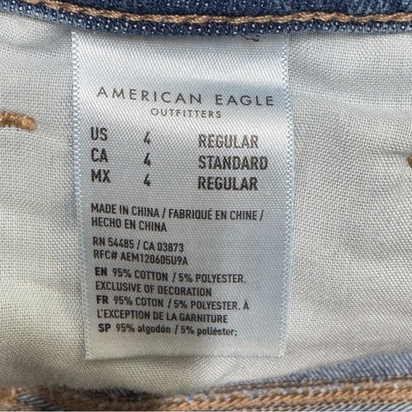 {AE American Eagle} "Mom Jean" Straight Leg Ripped Knee Denim Jeans - Picture 7 of 8